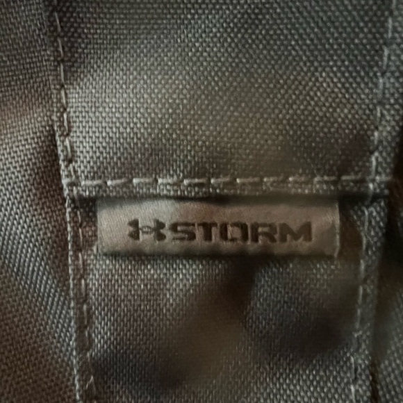 Under Armour Gray & Black Storm Hustle-Lite Backpack with Durable Design NWOT - Picture 7 of 15
